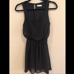 Black Sleeveless Dress